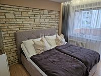 Prodej bytu 3+1/B, OV, 75 m2 v obci Slaný, ul. Cyrila Boudy - Fotka 4