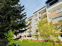 Prodej bytu, 3+1, 102 m2, 4.p/4.p, 2x lodžie, sklep, komora, ul. Stavbařů – Mariánské Lázně - Fotka 24