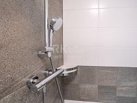 Prodej luxusního bytu 1+KK/B v novostavbě v Kobylisích, ul. Pakoměřická. - Fotka 20