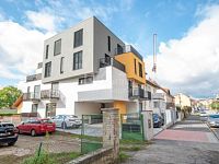 Prodej luxusního bytu 1+KK/B v novostavbě v Kobylisích, ul. Pakoměřická.