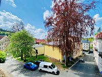 Pronájem prostorného bytu po rekonstrukci, 3+1,1.P, 90 m2, parkování, Lesní ulice – Mariánské Lázně - Fotka 17