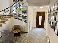 Pronájem prostorného bytu po rekonstrukci, 3+1,1.P, 90 m2, parkování, Lesní ulice – Mariánské Lázně - Fotka 4