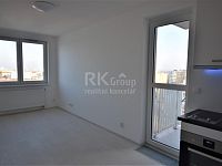 Prodej bytu 1+kk, 30,7 m2 s balkonem 3 m2 a sklepem 4m2 v novostavbě, P-10, ul. Horolezecká - Fotka 11