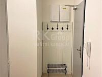 Prodej bytu 1+kk, 30,7 m2 s balkonem 3 m2 a sklepem 4m2 v novostavbě, P-10, ul. Horolezecká - Fotka 15