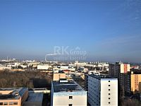 Prodej bytu 1+kk, 30,7 m2 s balkonem 3 m2 a sklepem 4m2 v novostavbě, P-10, ul. Horolezecká - Fotka 5