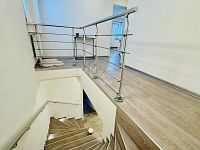 Prodej rodinného domu, 4+kk, po rekonstrukci, vybavený, garáž, sklep, ul. Havlíčkova Velká Hleďsebe - Fotka 8