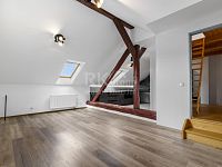 Prodej mezonetového bytu 4+kk, 118 m2, Komárov - Fotka 19