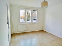 Pronájem světlého bytu 1+1, 36m2, sklep, 1. patro, ul. Mánesova - Mariánské Lázně - Fotka 14