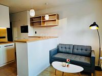 Pronájem světlého bytu 1+1, 36m2, sklep, 1. patro, ul. Mánesova - Mariánské Lázně - Fotka 2