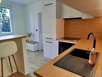 Pronájem světlého bytu 1+1, 36m2, sklep, 1. patro, ul. Mánesova - Mariánské Lázně - Fotka 3