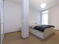 Pronájem bytu 2+kk v Králově Dvoře - Fotka 9