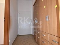 2+kk, 52 m2, 2.p. s výtahem a společnou terasou v 5.patře, Praha 10 - Vinohrady, ul.Voroněžská - Fotka 11