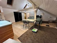 Pronájem bytu 4+kk 140 m2 ve Slaném - Fotka 4