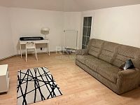 Pronájem bytu 4+kk 140 m2 ve Slaném - Fotka 9