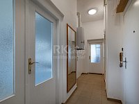 Pronájem světlého bytu, 1+1, 3.patro, 45 m2, Husova ul. - Mariánské Lázně - Fotka 2