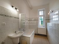 Pronájem světlého bytu, 1+1, 3.patro, 45 m2, Husova ul. - Mariánské Lázně - Fotka 4