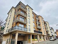 Prodej obchodního prostoru 186 m² s parkovacím stáním,  Mariánské Lázně - ul. Dvořákova