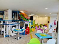 Prodej obchodního prostoru 186 m² s parkovacím stáním,  Mariánské Lázně - ul. Dvořákova - Fotka 2