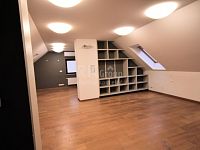 Pronájem kancelářských prostor, 181 m2, Praha 4 - Michle, ul.Týmlova - Fotka 33