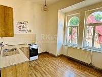 Pronájem světlého bytu 2+1 s komorou,  61m2, 3. patro ul. Ruská - Mariánské Lázně - Fotka 4