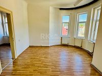 Pronájem světlého bytu 2+1 s komorou,  61m2, 3. patro ul. Ruská - Mariánské Lázně - Fotka 5