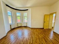 Pronájem světlého bytu 2+1 s komorou,  61m2, 3. patro ul. Ruská - Mariánské Lázně - Fotka 6