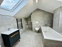 Prodej podkrovního bytu, 50 m² (+ 20 m² užitné plochy), ul. Podle Kačerova - Praha 4-Michle - Fotka 13