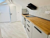 Prodej podkrovního bytu, 50 m² (+ 20 m² užitné plochy), ul. Podle Kačerova - Praha 4-Michle