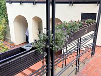 Pronájem atypického mezonetového bytu 3+1, 125 m2, Praha 4 - Michle, ul.Týmlova - Fotka 10