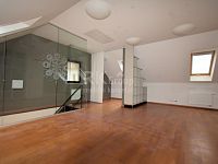Pronájem atypického mezonetového bytu 3+1, 125 m2, Praha 4 - Michle, ul.Týmlova - Fotka 13