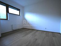 Pronájem bytu 2+kk, 61 m2 s terasou 24 m2, GS a sklepem v novostavbě, Praha 4 - Modřany, ul.Písková - Fotka 8