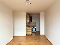 2+kk, 42 m2 se sklepní kójí, 2 m2, po rekonstrukci,  Praha 4 - Chodov, ul. Konstantinova - Fotka 20