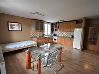 Pronájem prostorného slunného bytu 2+kk, 71 m2 s lodžií, Praha 8 - Kobylisy, ul. Služská - Fotka 5