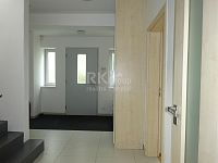 Pronájem domu 227 m2 a zahrada 646 m2, Praha Suchdol - Fotka 34