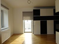 Pronájem domu 227 m2 a zahrada 646 m2, Praha Suchdol - Fotka 50