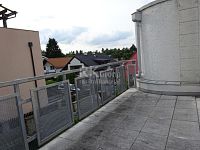 Pronájem domu 227 m2 a zahrada 646 m2, Praha Suchdol - Fotka 51