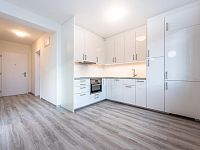 Pronájem světlého moderního bytu 2+kk, 54 m2, Praha 15 - Hostivař - ulice Stavovská