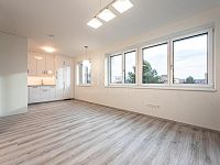 Pronájem světlého moderního bytu 2+kk, 54 m2, Praha 15 - Hostivař - ulice Stavovská - Fotka 8