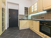 Nabídka pronájmu nového bytu 2+kk 5 min. od stanice metra Anděl/Na Knížecí.