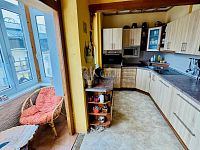 Prodej prostorného bytu 4+1, 115m2 se sklepem, lodžií a balkónem, Ruská ul. – Mariánské Lázně - Fotka 6