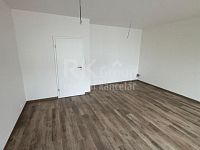 Pronájem bytu 1+kk, 44m² Kounická, Český Brod - Fotka 1