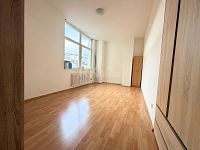 2+kk, 62 m2, 2.p. s výtahem a společnou terasou v 5.patře, Praha 10 - Vinohrady, ul.Voroněžská - Fotka 14