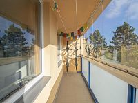 Pronájem komplet. zař. bytu 2+kk, 54 m2 se zasklenou lodžií a sklepem, Praha 4 - Háje,  ul.Michnova - Fotka 19