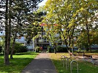 Pronájem komplet. zař. bytu 2+kk, 54 m2 se zasklenou lodžií a sklepem, Praha 4 - Háje,  ul.Michnova - Fotka 22