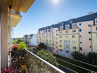 Pronájem bytu 2+kk, 57 m2 s balkonem, 3 m2 a garážovým stáním, Praha 4 - Chodov, ul.Divišovská - Fotka 8