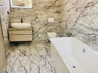 Pronájem bytu 3+1, 100m2, po rekonstrukci, parkovací stání, 1.patro, Lesní ulice – Mariánské Lázně - Fotka 9