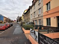 Pronájem bytu 1+kk, 30 m2, Praha 10 - Strašnice, Průběžná ul. - Fotka 13