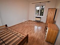 Pronájem bytu 1+kk, 30 m2, Praha 10 - Strašnice, Průběžná ul.