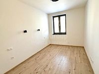 Pronájem moderního bytu 2+kk v novostavbě – Hořovice, ul. Nádražní - Fotka 4