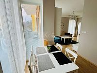 Pronájem bytu 2+kk, 60m2, balkón 5m2, garážové stání, novostavba, ul. Dvořákova – Mariánské Lázně - Fotka 7